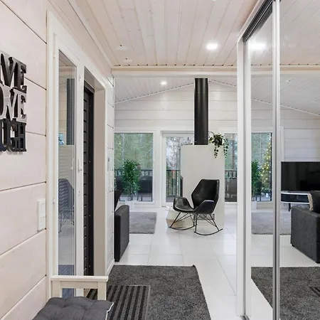 Laensihuippu Incl Wifi, Pool Table, Ac, Jacuzzi For Extra Fee 别墅