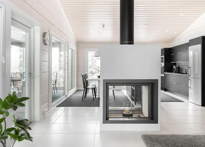 Laensihuippu וילה Himos